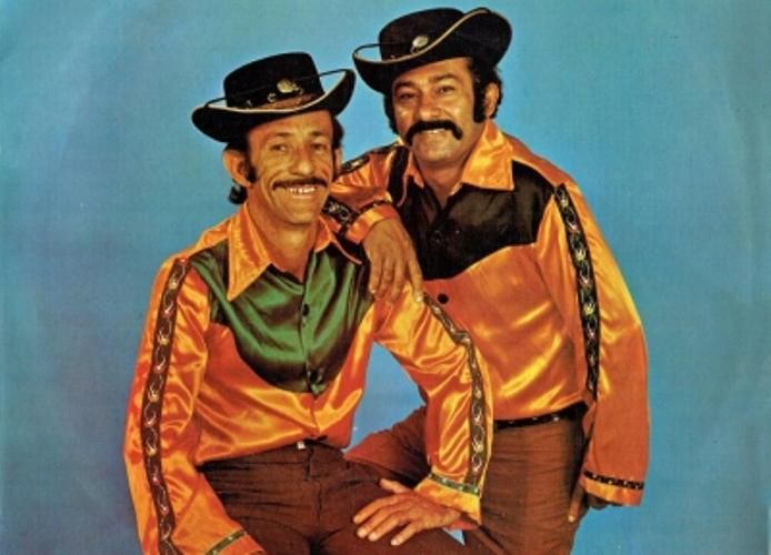 Foto de Ucely e Urso Negro