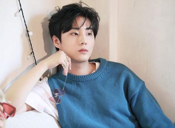 Foto de Young K (DAY6)