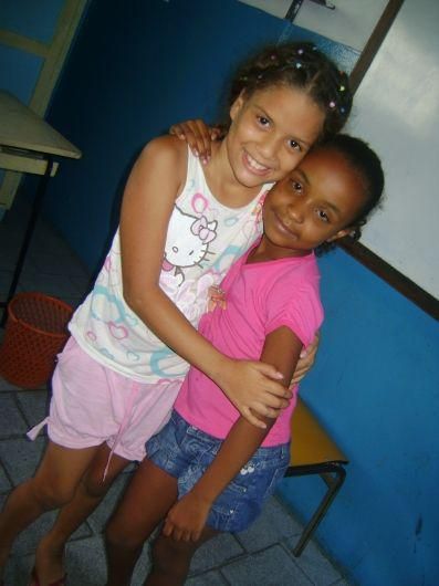 Foto de Dupla Mais Que Poderosa (Lis e Laiza)