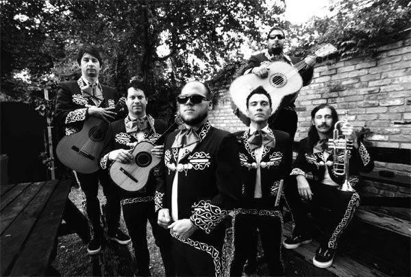 Foto de Mariachi El Bronx