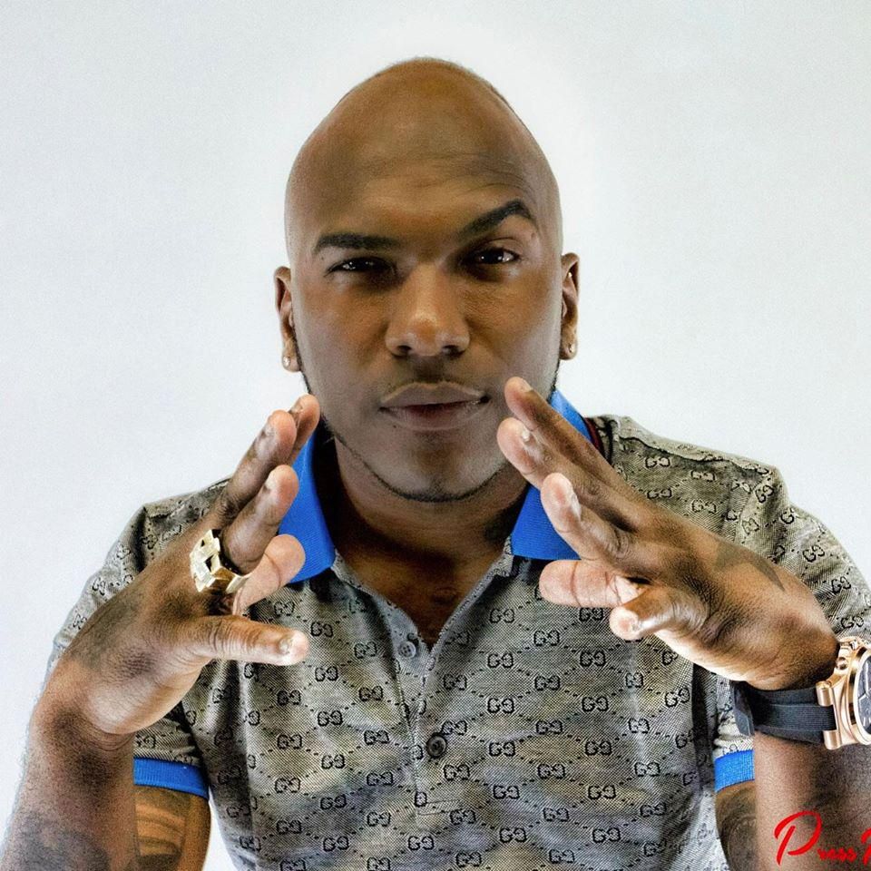 Foto de Sujeto Oro 24