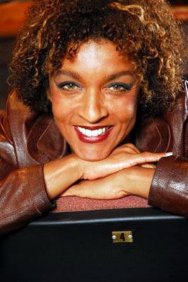 Foto de Elisa Lucinda