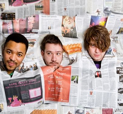 Foto de Does It Offend You, Yeah?