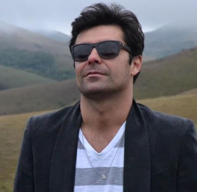 Foto de Dudu e a Máquina