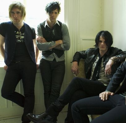 Foto de God or Julie