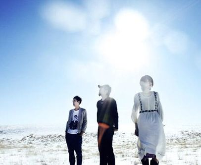 Foto de Spangle Call Lilli Line