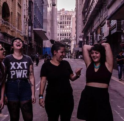 Foto de Charlotte Matou Um Cara