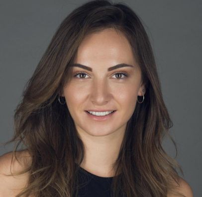 Foto de Başak Gümülcinelioğlu