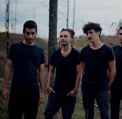 Foto de Fly Fly Caroline