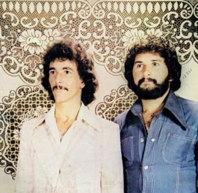 Foto de Poliglota e Porta Voz