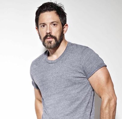 Foto de Steve Kazee