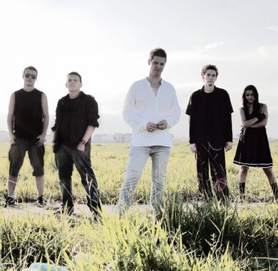 Foto de Under The Light