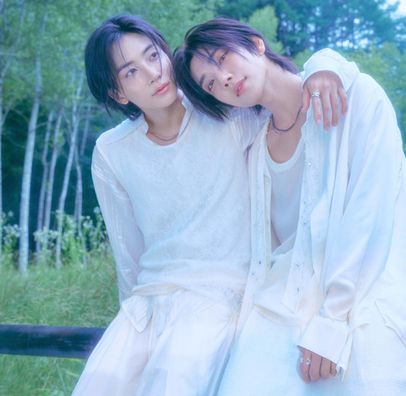 Foto de JxJ (Jeonghan x Joshua)