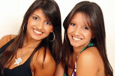 Foto de Nathalia e Camilla