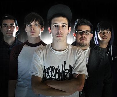 Foto de She Waves The Flag