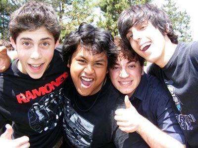 Foto de Gravity Against Us