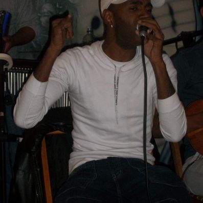 Foto de Grupo Seguindo Em Frente