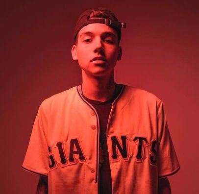 Foto de Sky Rompiendo