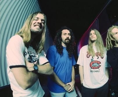 Foto de Corrosion of Conformity