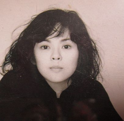 Foto de Rebecca (J-Pop)