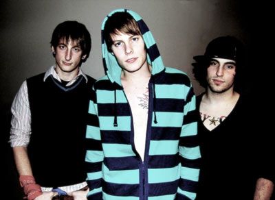 Foto de Young and Divine