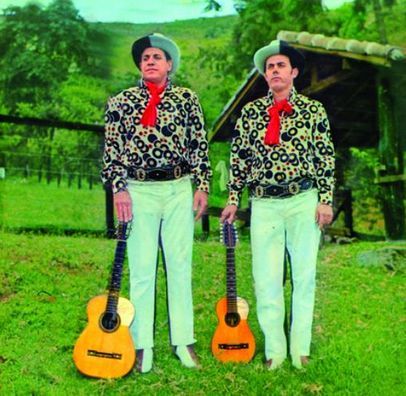 Foto de Bate Pé e Catireiro