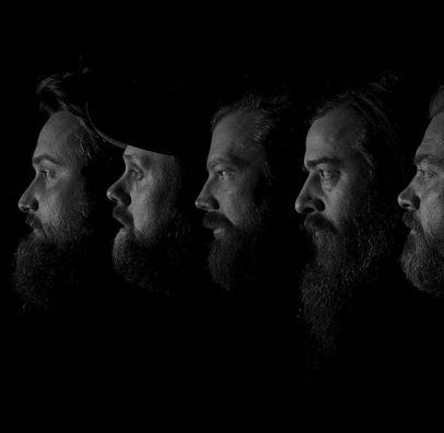 Foto de The Devil and the Almighty Blues