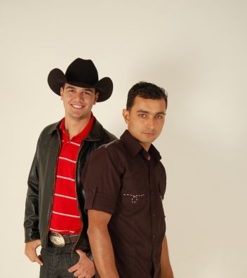 Foto de Renan e Alessandro