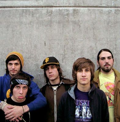 Foto de Heavy Heavy Low Low