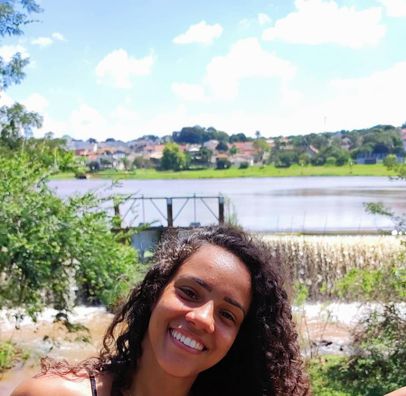 Foto de Mikaelly Soares