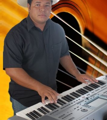 Foto de Dyney o Fera Dos Teclados