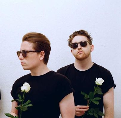 Foto de The Pale White