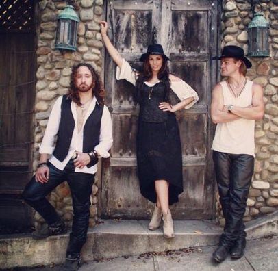 Foto de The SLVR Tongues