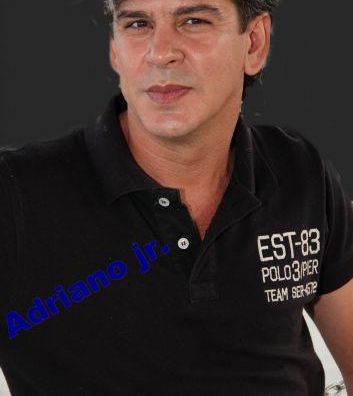 Foto de Adriano Jr.