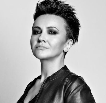 Foto de Amira Medunjanin