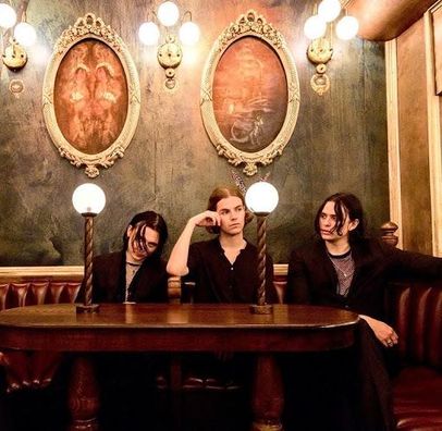 Foto de Isolated Youth