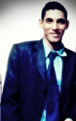 Foto de Douglas Santos