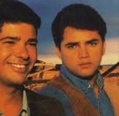 Foto de Karlos e Allessandro