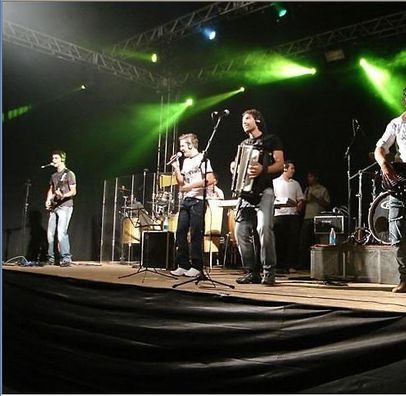 Foto de Cinzas De Galpão