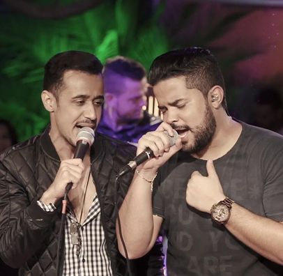 Foto de Douglas e Vinicius