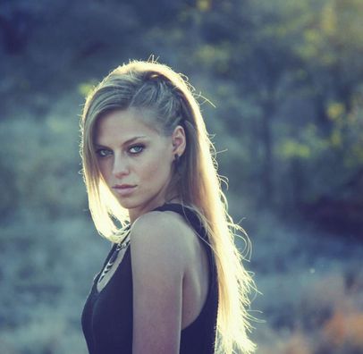 Foto de Nora en Pure