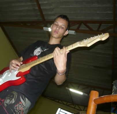 Foto de Sobrecarregados