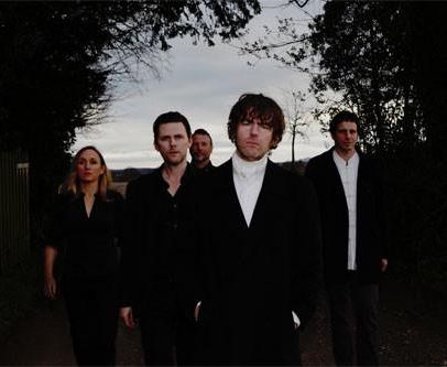 Foto de And Also The Trees