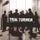 Portada de la canción "Friends And Family", de Trik Turner