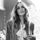 Portada de la canción "Seven Nation Army", de Zella Day
