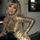Portada de la canción "Dancing On a Saturday Night", de Lynsey de Paul