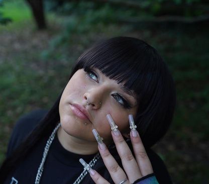 Flor Alvarez - LETRAS.COM (1 canción)