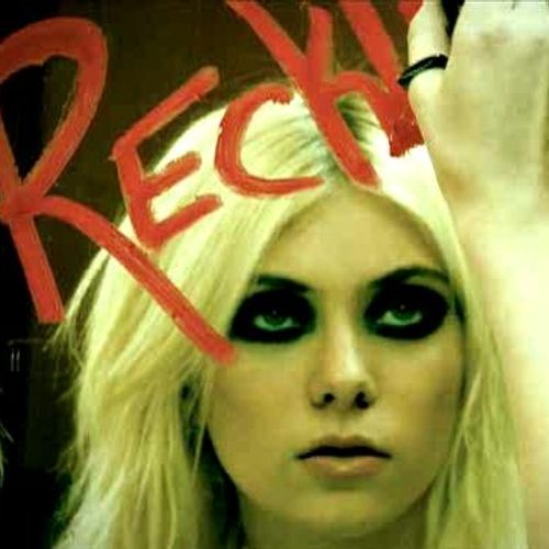 Make Me Wanna Die - The Pretty Reckless (tablatura para contra-baixo ...