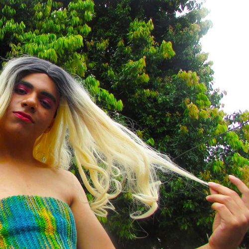 Penelope Taylor, Cifra Club