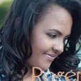 Cantora Rogeria Cardoso